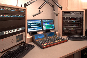 Medium radio studio Logitek